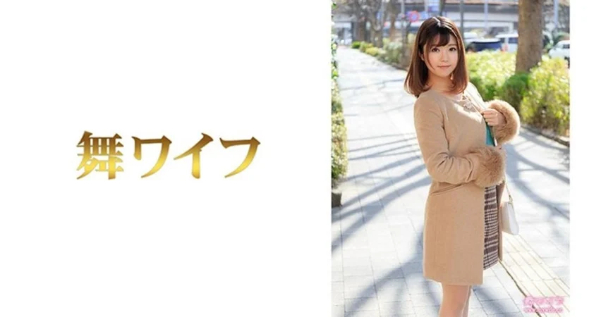 深夜良家少妇来相会 极品桃子奶 坚挺乳头粉 闭眼享受小伙的性爱服务 娇喘轻哼不断